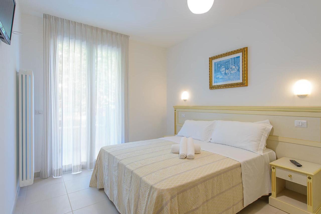 Residence Ducale Rimini Exterior photo