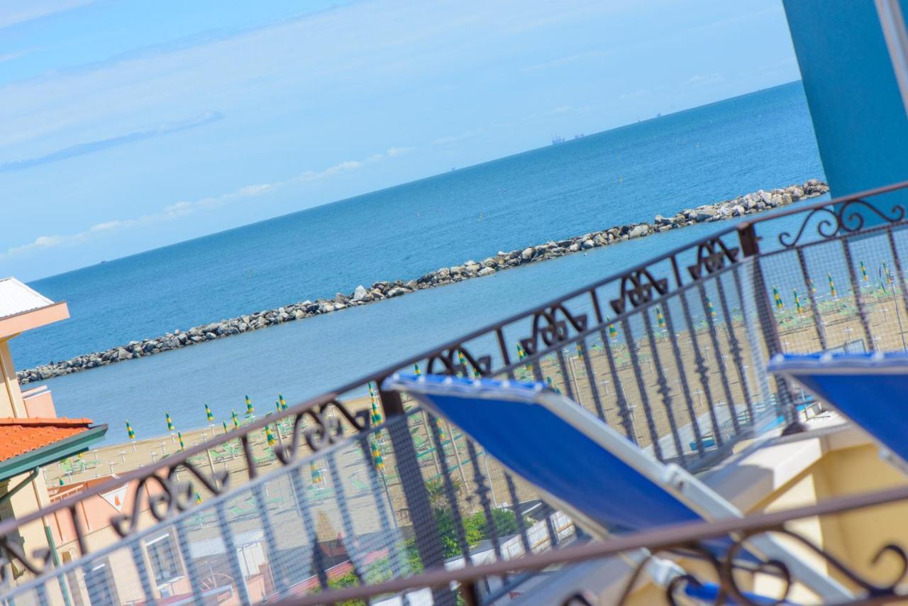 Residence Ducale Rimini Exterior photo